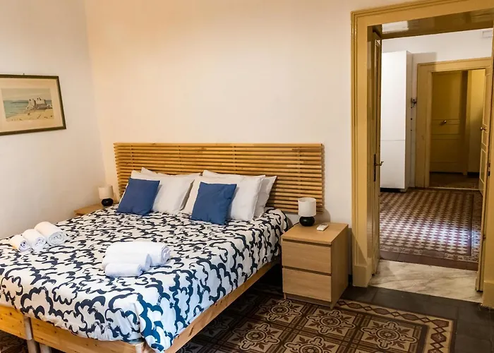 Garibaldi House Apartments